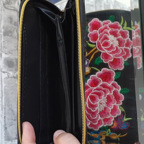EUC Embroidered Floral Wallet - Picture 5 of 7